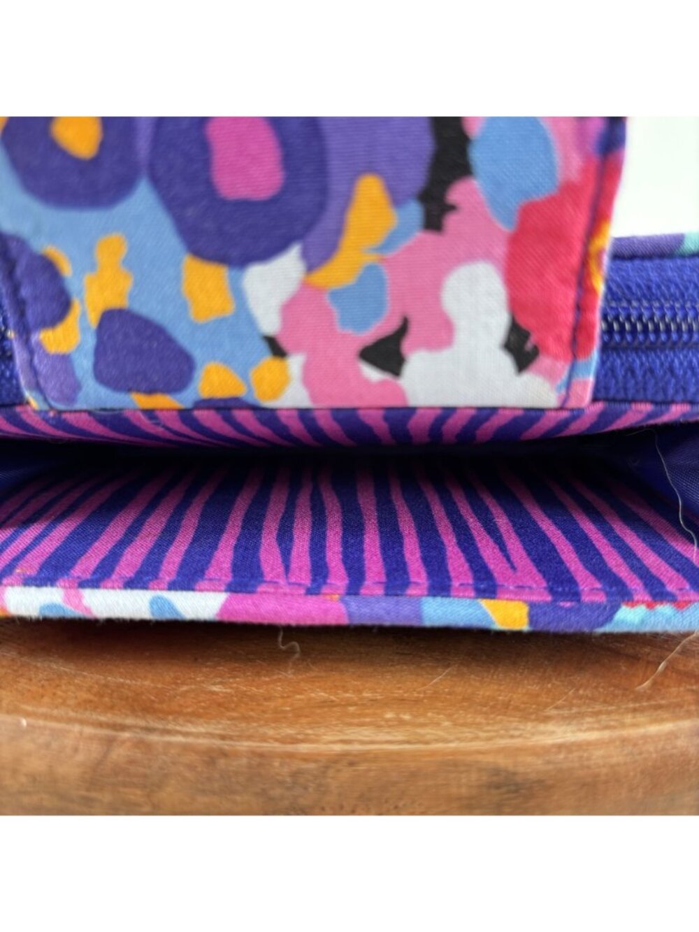 Vera Bradley IMPRESSIONISTA Your Turn Smartphone Wristlet Floral Wallet Retired - Picture 5 of 7